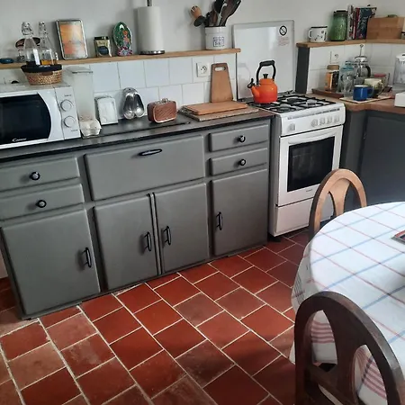 La Maison Du Donjon Holiday home *