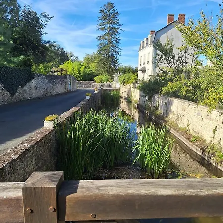 בית נופש La Maison Du Donjon *