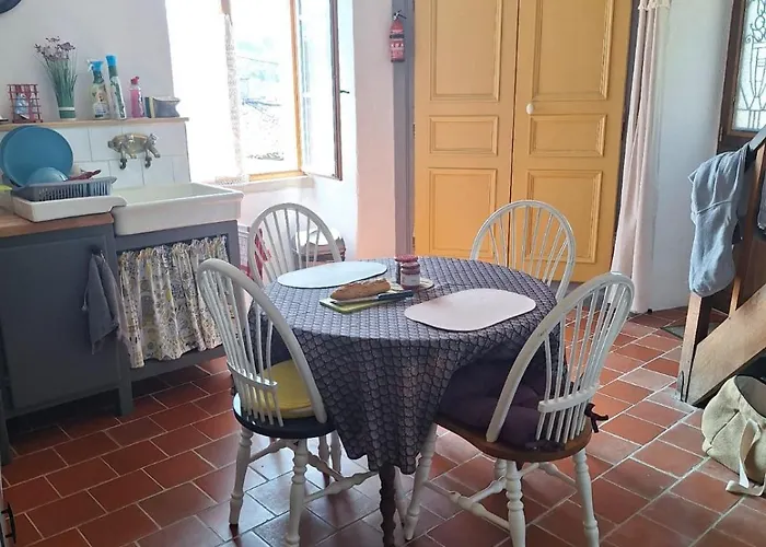 Holiday home La Maison Du Donjon Airvault